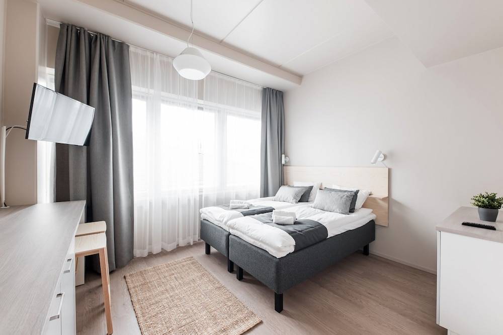 Forenom Hotel and Apartments Vantaa Tikkurila 1