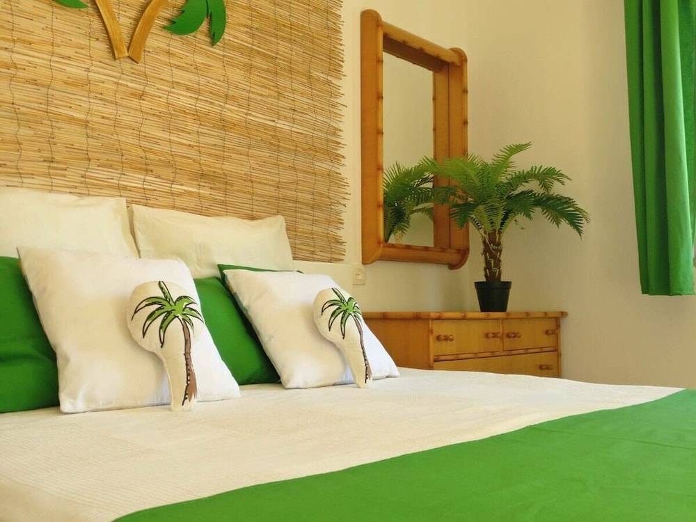 Wonder Rooms Nerja Guest House 1