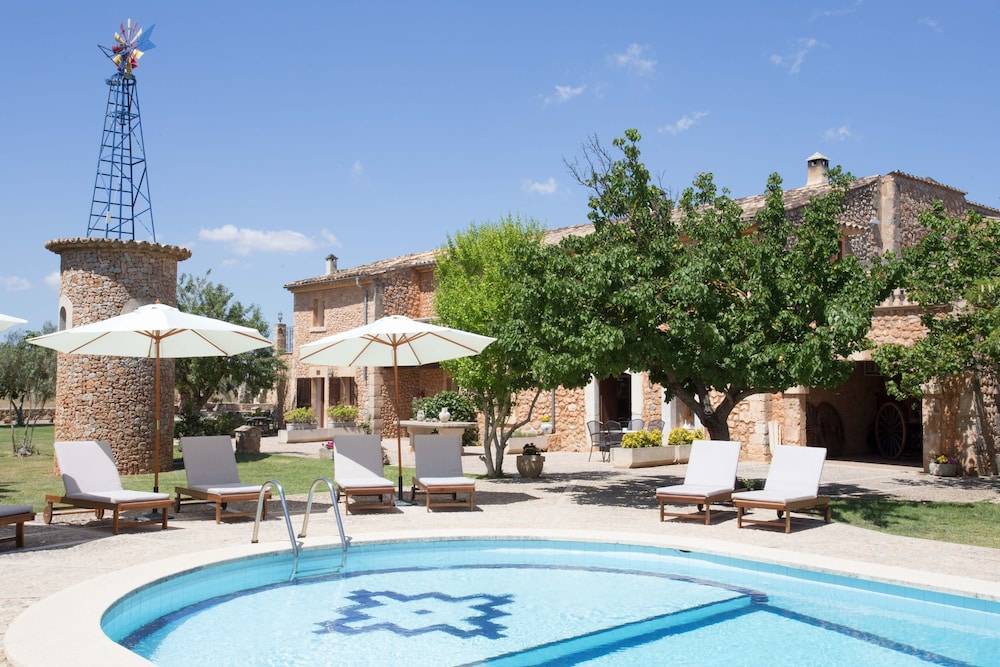 Agroturismo Es Quatre Cantons 1
