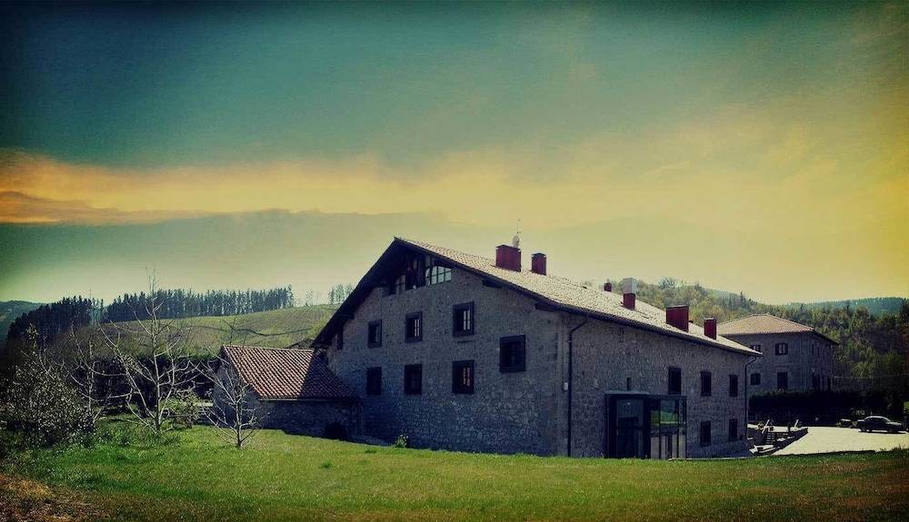 Hotel Antsotegi 1