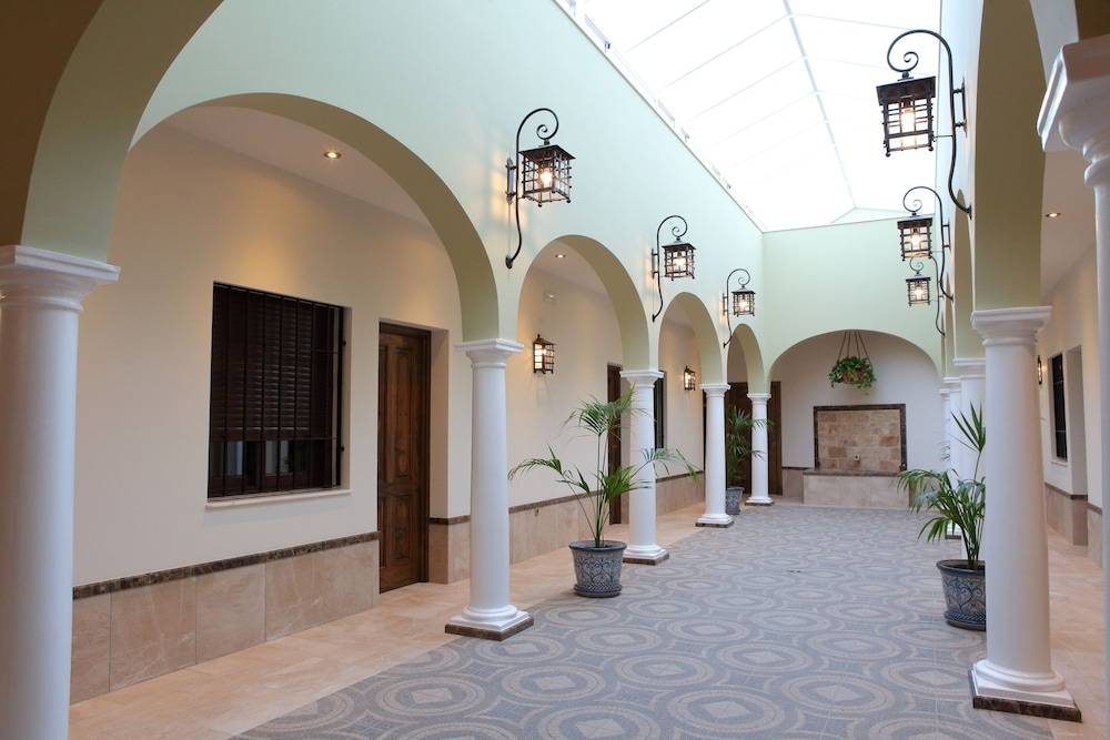 Hostal Garlu 1