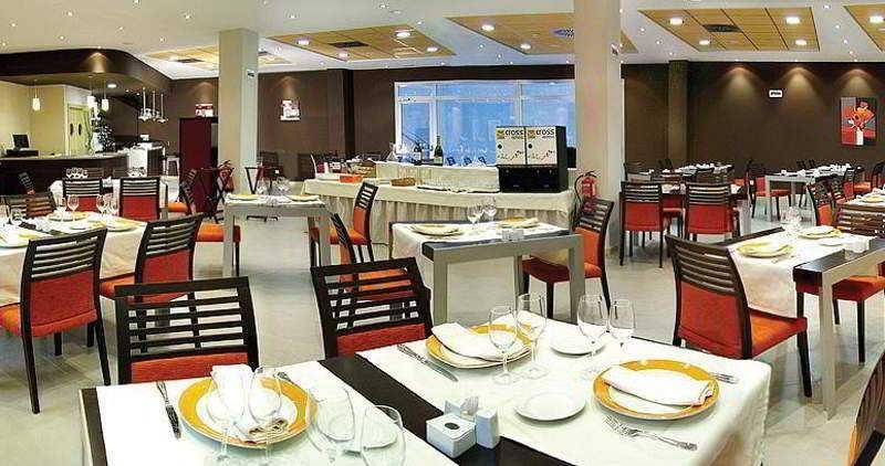 Blu Hotel Pamplona 2