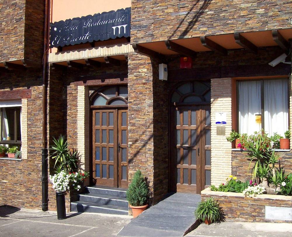 Hotel El Puente 1