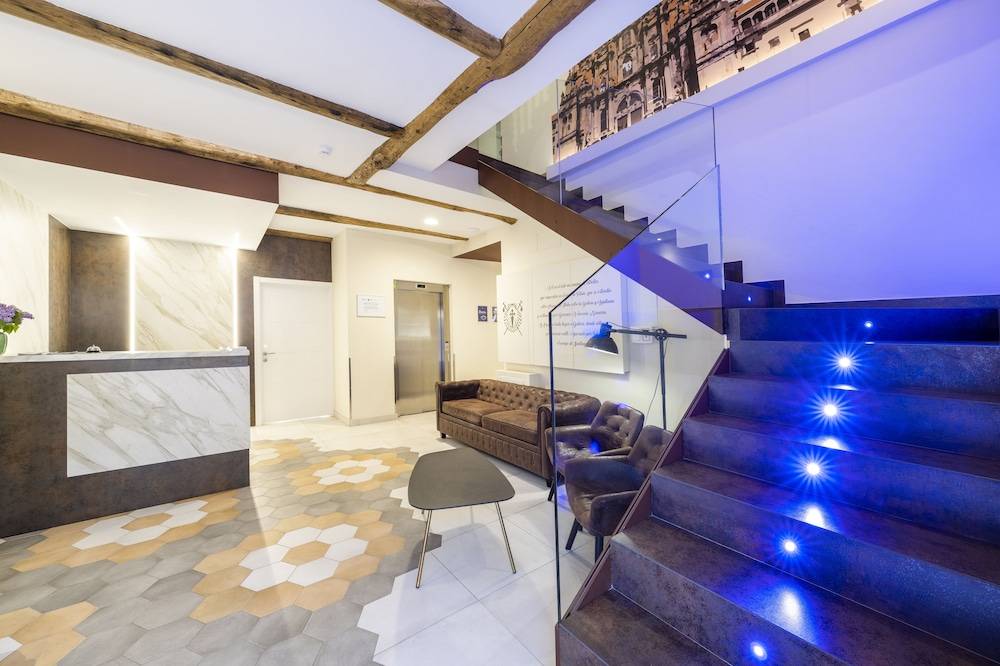 Hotel Triacastela 2