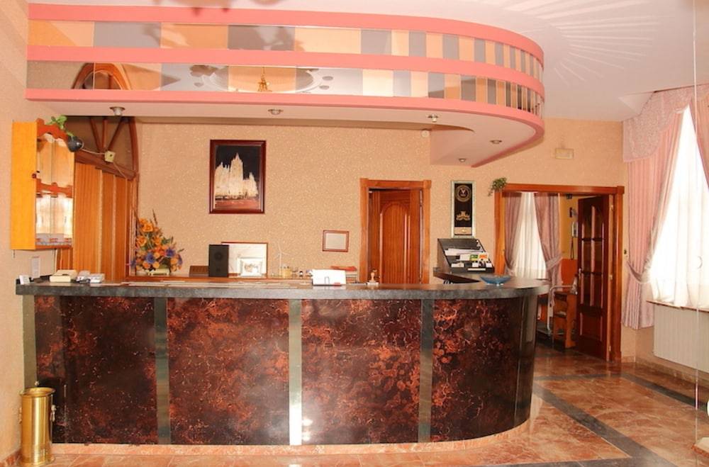 Hotel Avenida III 2