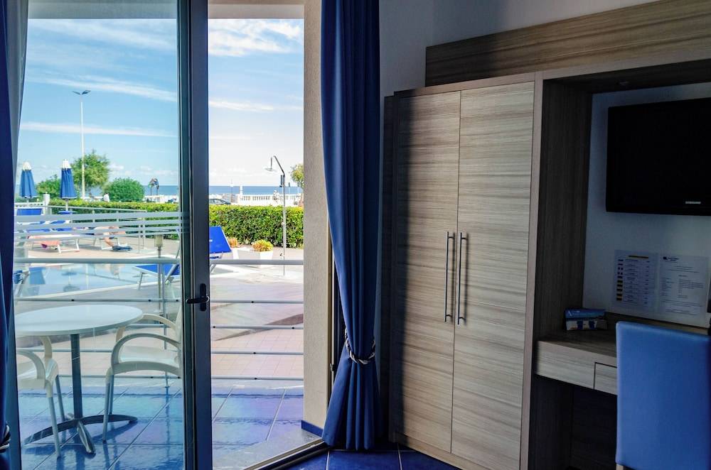 Astro Suite Hotel 2