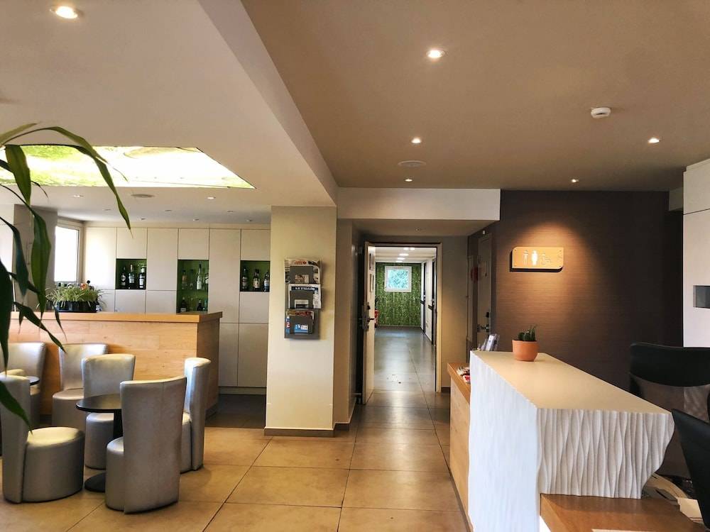 Sure Hotel by Best Western Rennes Chantepie 2
