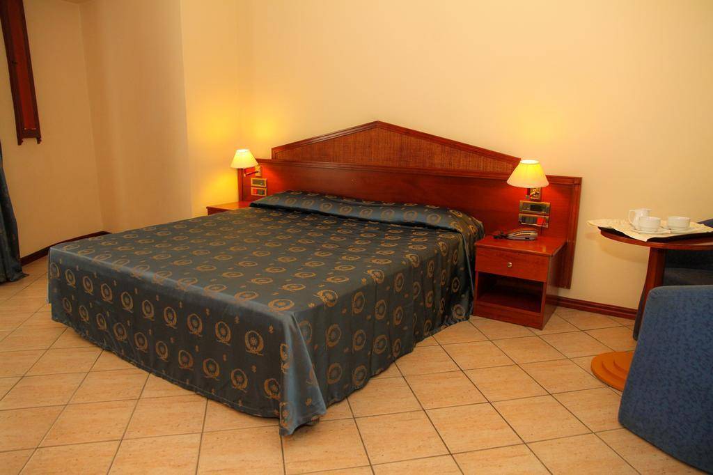 Assinos Palace Hotel 2