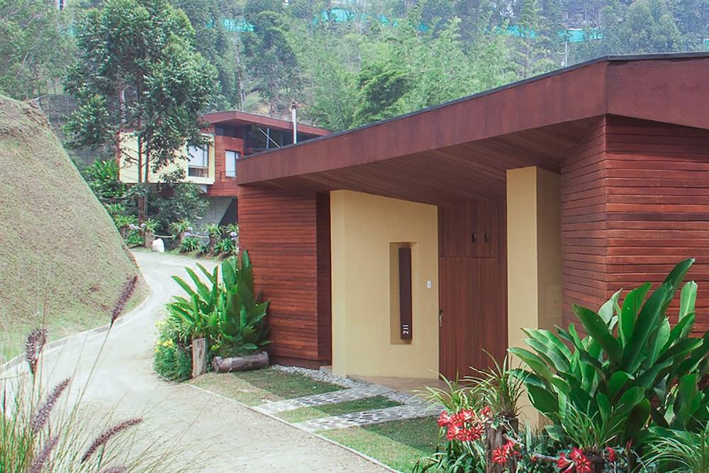 The Brown, Guatape, Autograph Collection 2