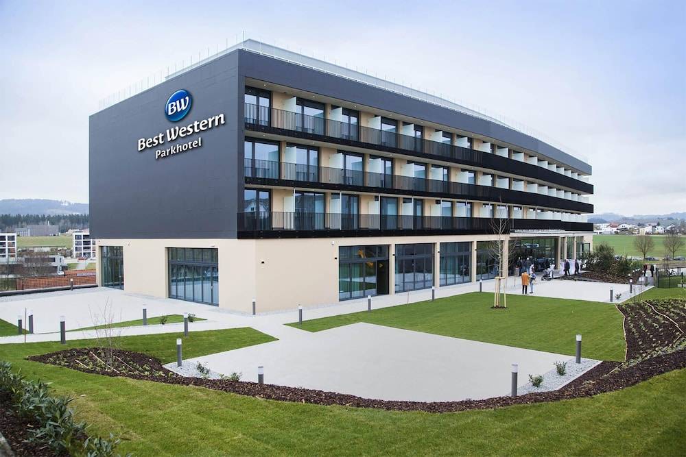 Best Western Parkhotel Hagenberg 1
