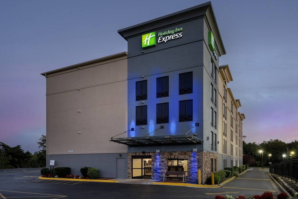 Holiday Inn Express WASHINGTON DC - BW PARKWAY by IHG 1