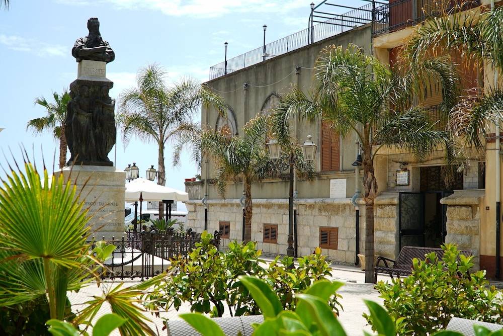 Palazzo Durante 1
