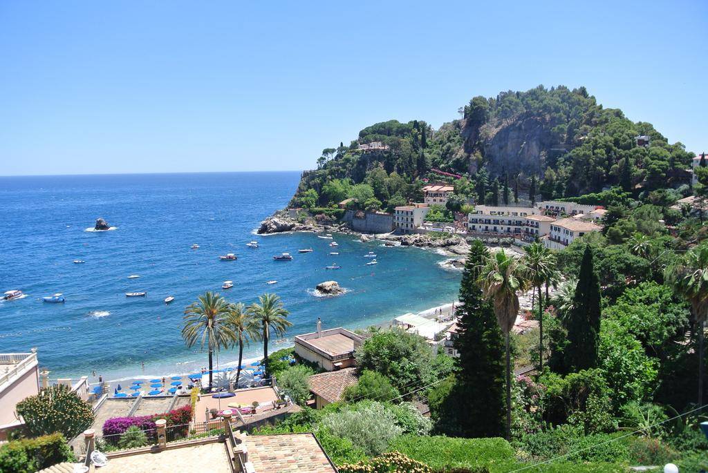 Baia Azzurra 1