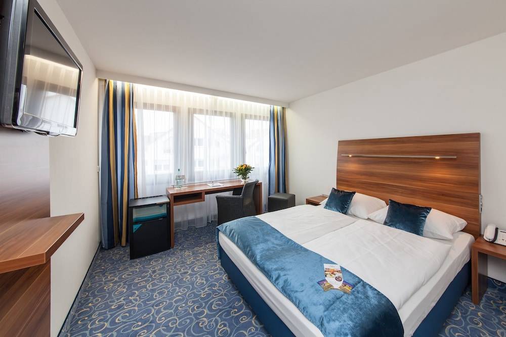 Hotel Strohgäu 1