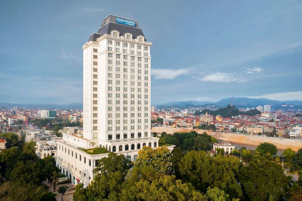 Four Points by Sheraton Lang Son 1