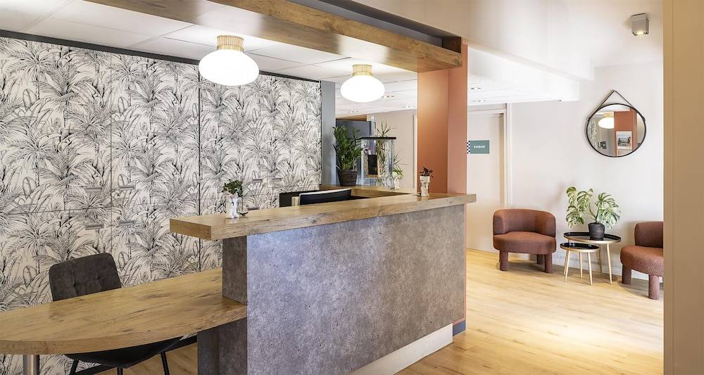 Sure Hotel by Best Western Nimes Est 1