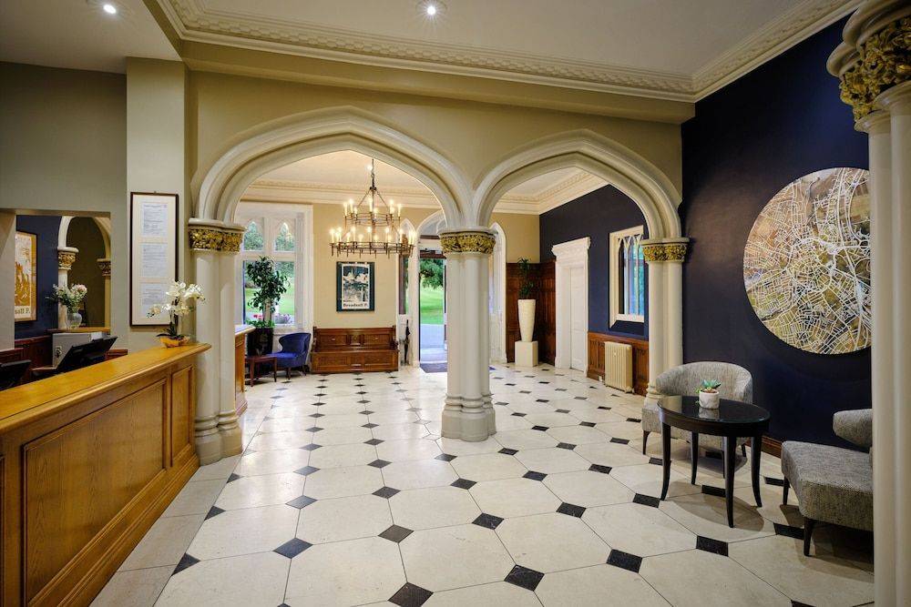 Delta Hotels by Marriott Breadsall Priory Country Club 2