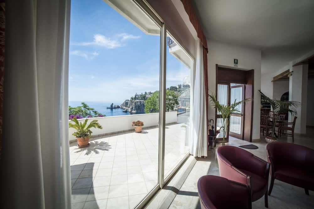 Hotel Isola Bella 2
