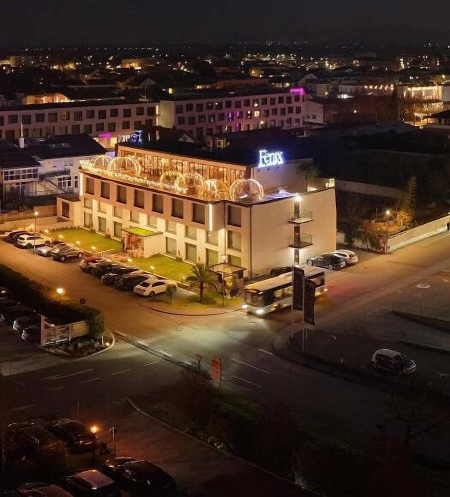 Hayat Sky Hotel 1