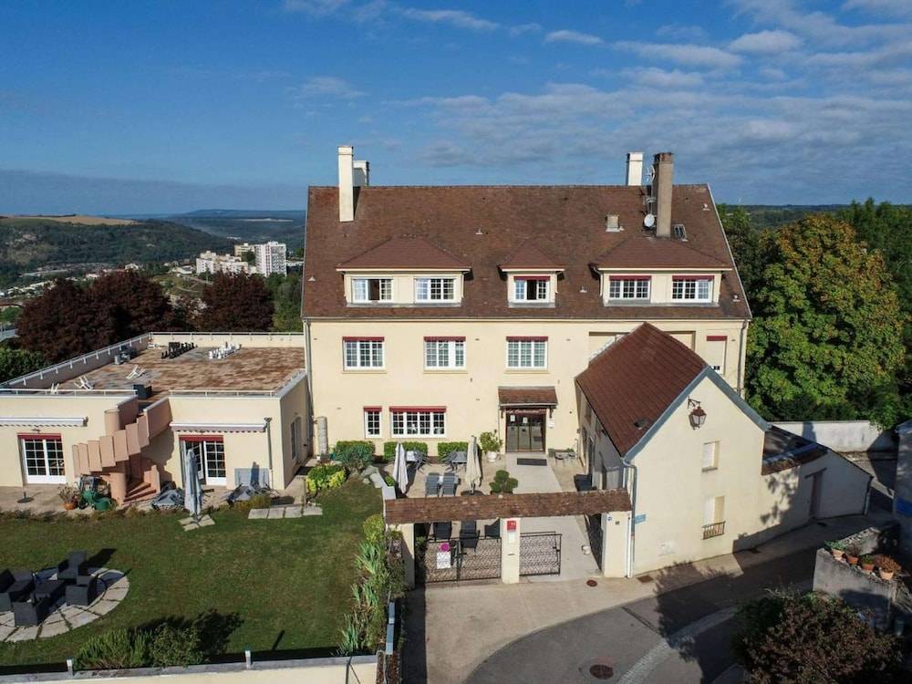 La Bonbonniere - Sure Hotel Collection by Best Western 1