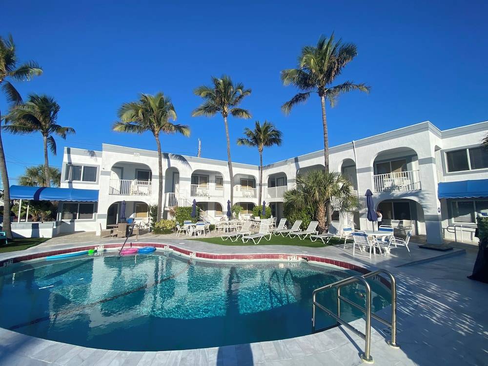 Coral Key Inn 1