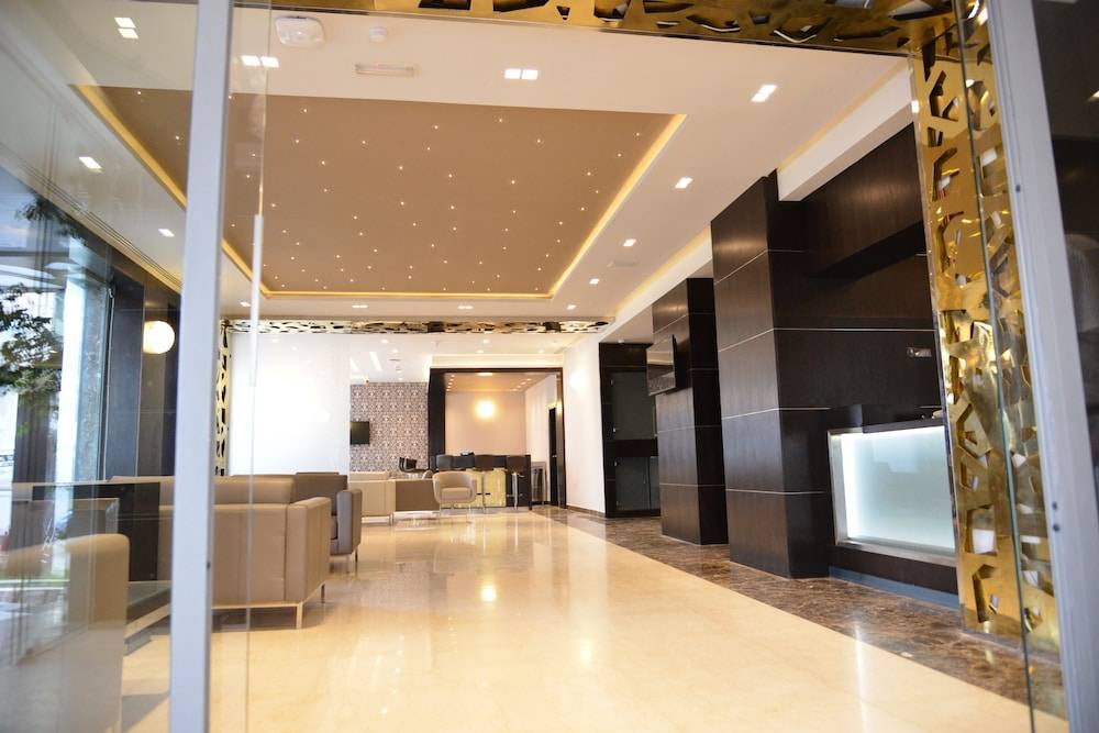 Samarons Hotels 2