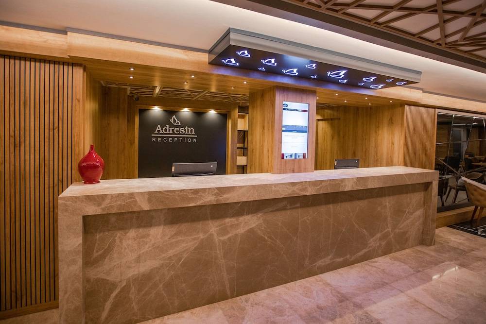 Adresin Hotel 2