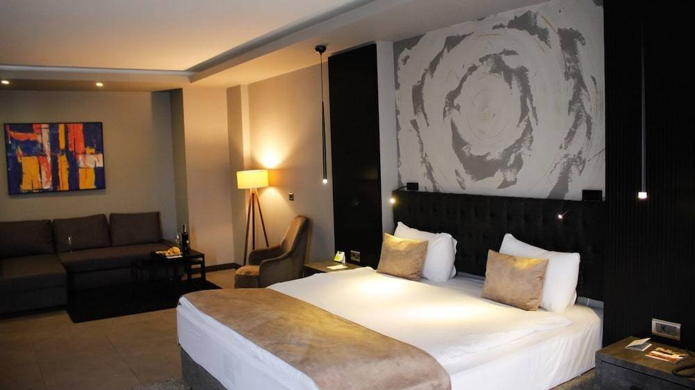 RYS Hotel 1