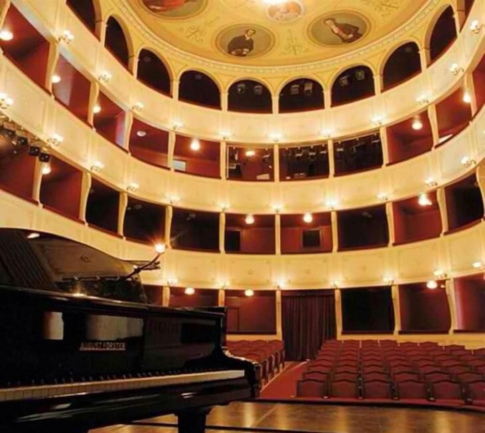 Diogenis Hotel 2