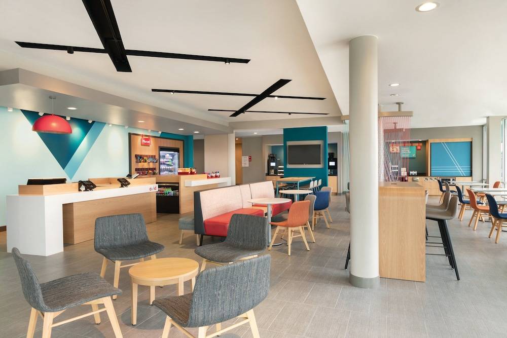 avid hotel FRESNILLO by IHG 1