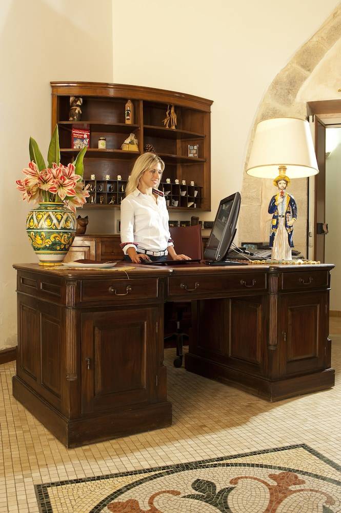 Charme Hotel Villa Principe Fitalia 2