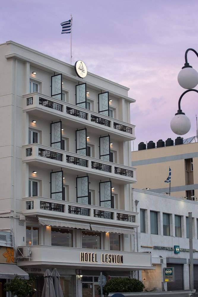 Lesvion Hotel 1