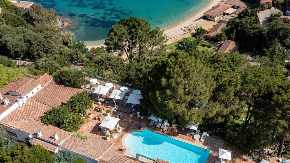 A'mare Corsica Seaside Small Resort 1