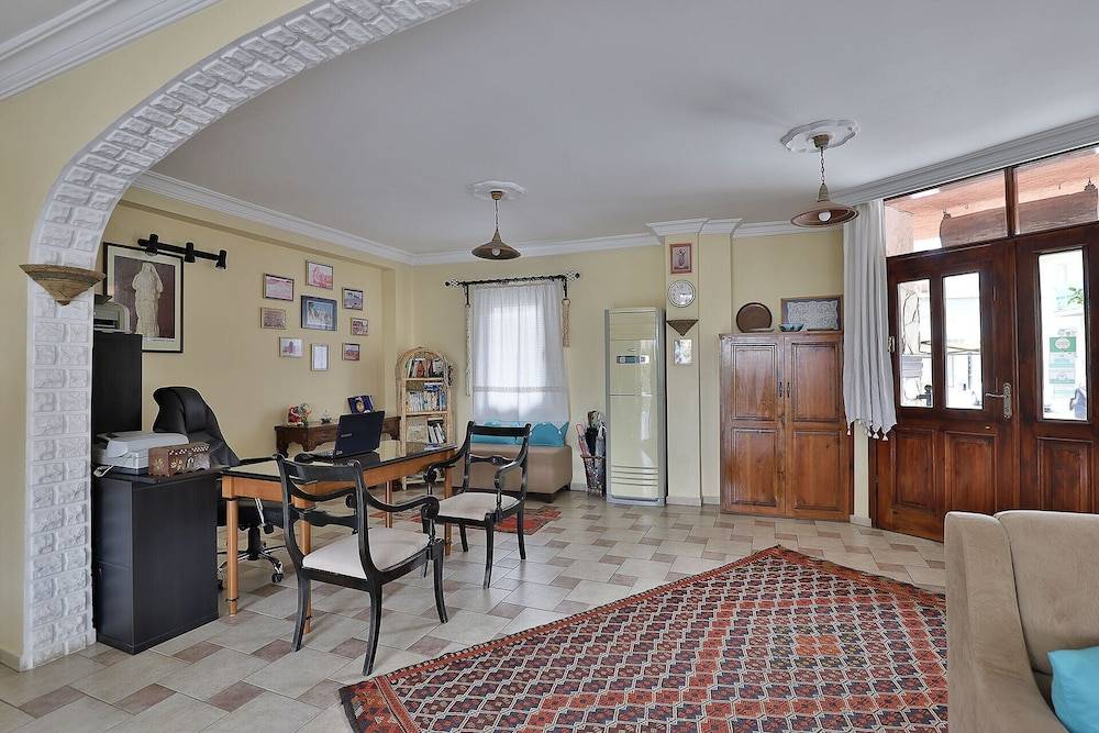 Nazar Hotel 2