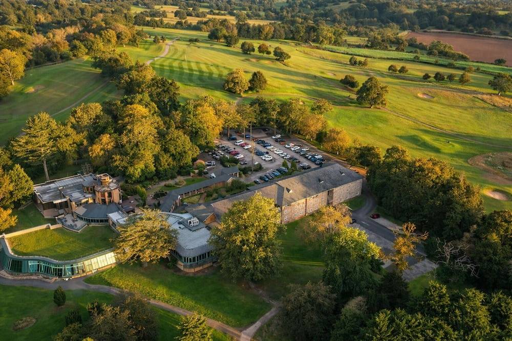 Macdonald Portal Hotel, Spa & Golf Resort 1