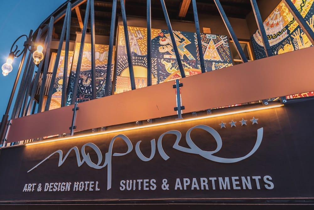 Art & Design Hotel Napura 1