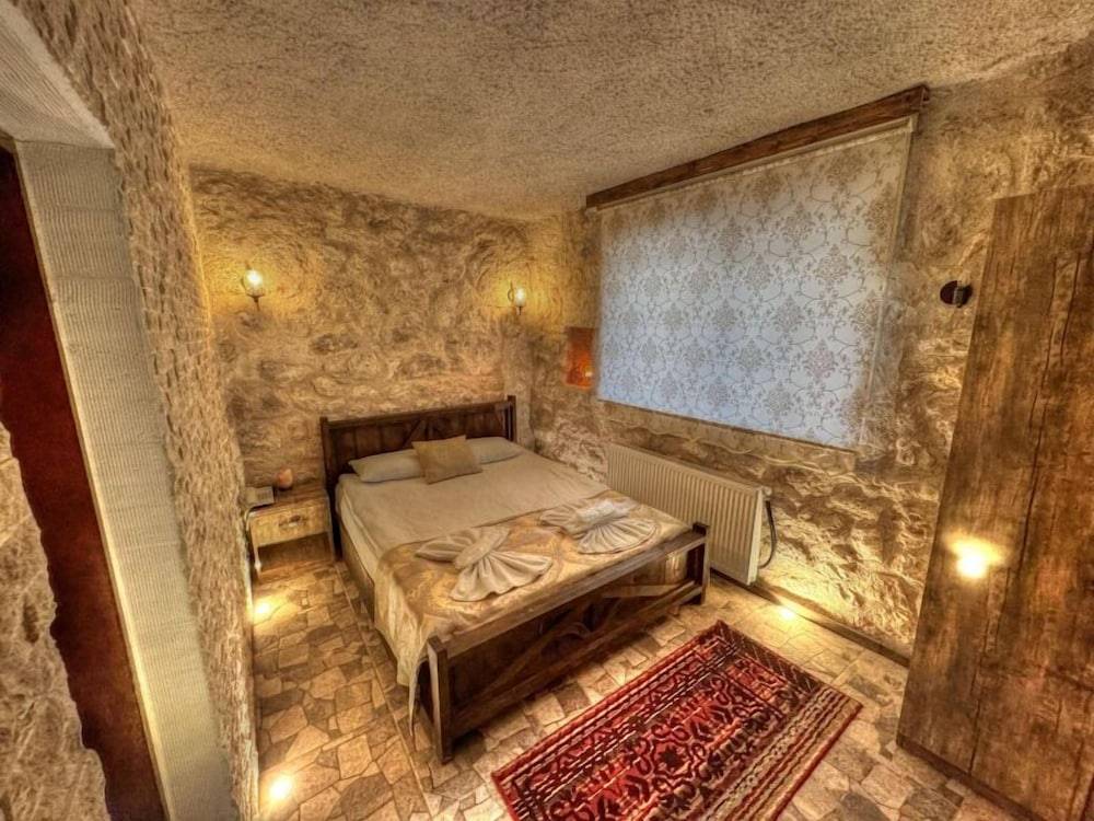 Panda Stone House 1