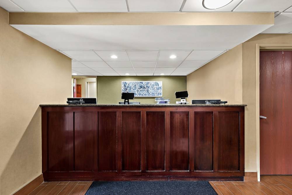 Sleep Inn & Suites near Joint Base Andrews-Washington Area 2