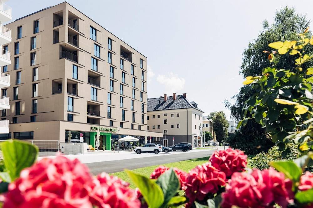 harry's home Bischofshofen hotel & apartments 1
