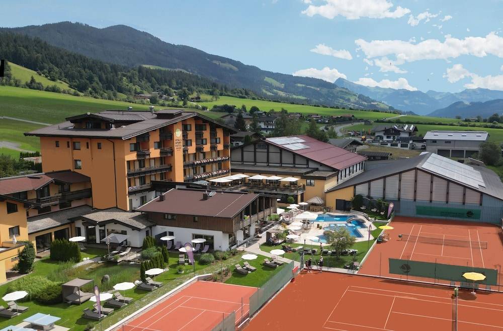 Vital & Sporthotel Brixen 1