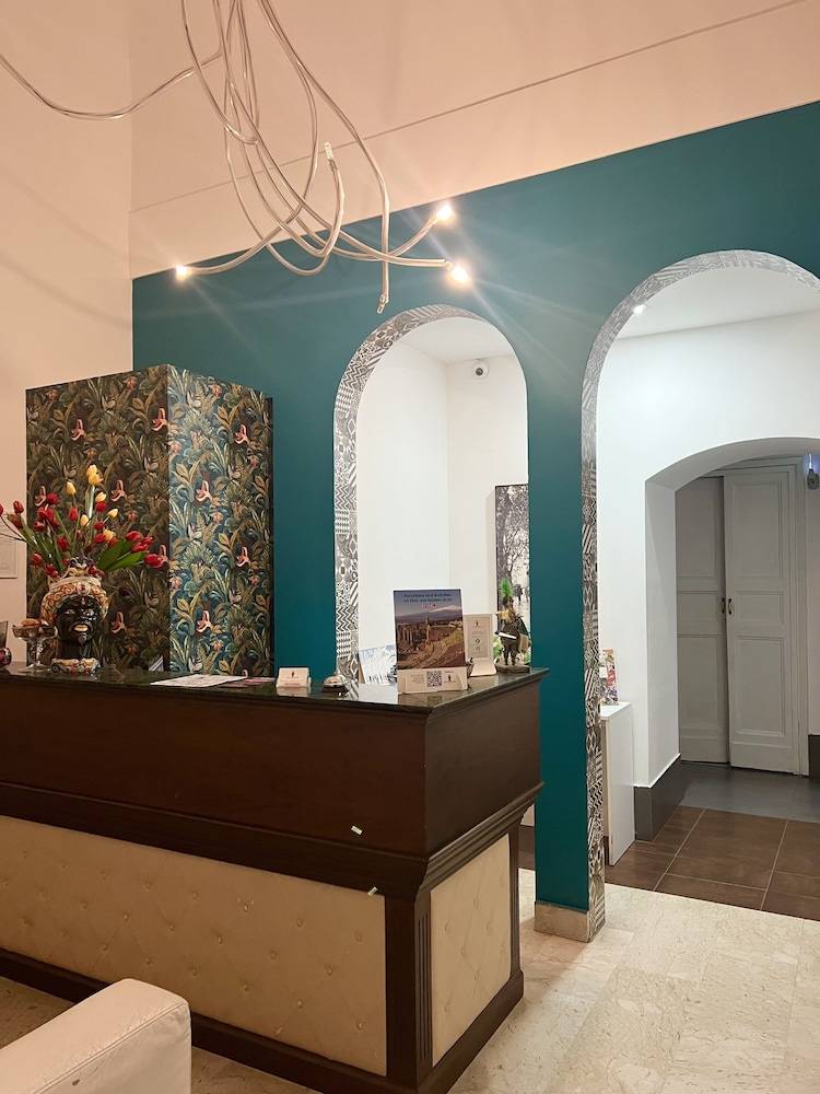 Hotel Valentino 2