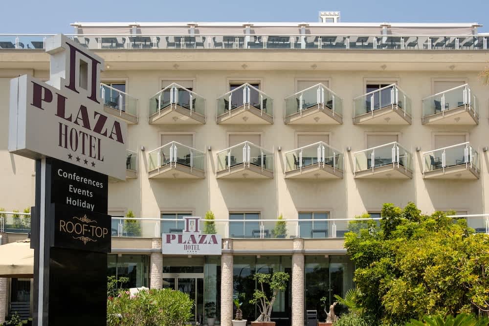 Plaza Hotel Catania 1