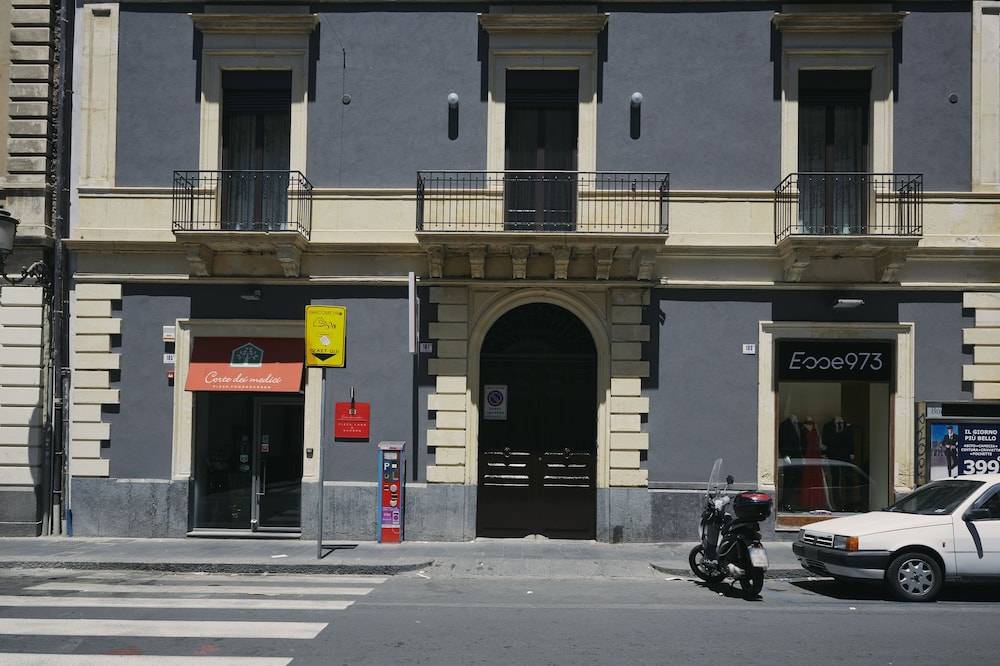 Corte dei medici - Palace 1