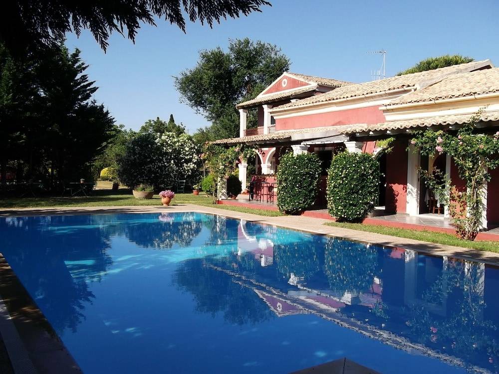 Villa De Loulia 1