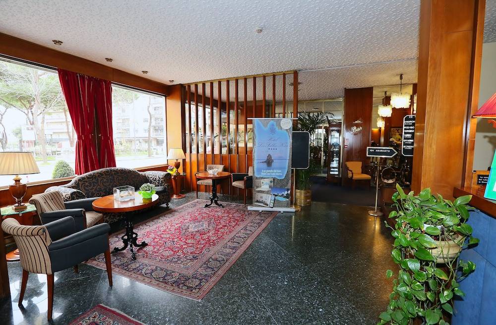 Hotel Royal Palace 1