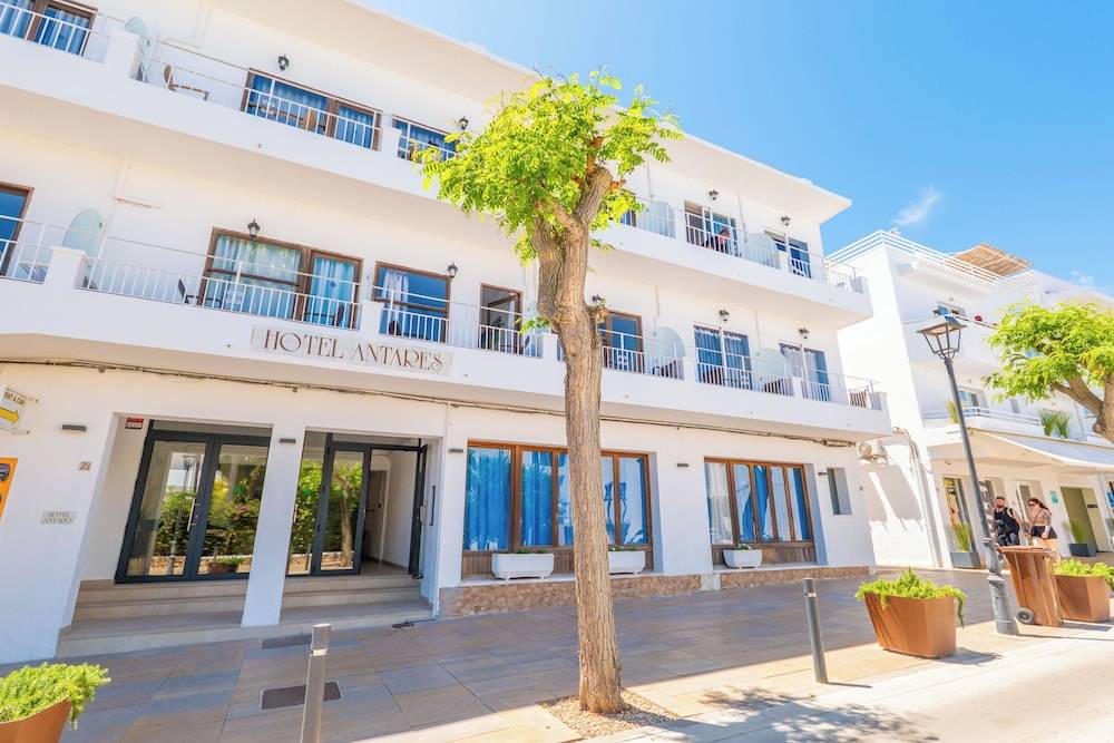 Hotel Antares 1