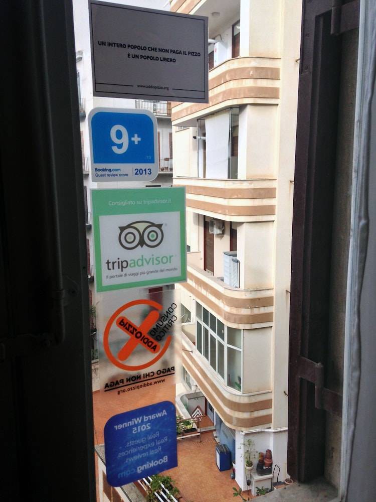 Castelnuovo Rooms #Politeama 2