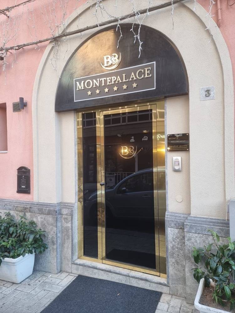Monte Palace Palermo 1