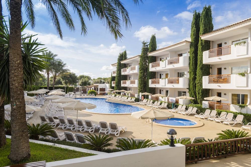 Inturotel Esmeralda Garden 1