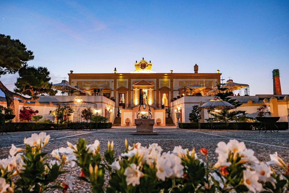 Villa del Gattopardo Suites & Spa 1
